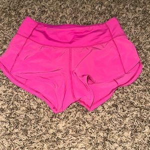 Lululemon sonic pink speed up shorts